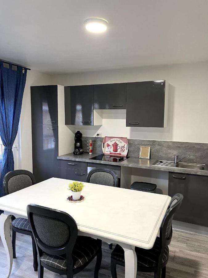 Gites « La Perle Bleue » & « Le Coin Cosy » Orchies Esterno foto